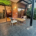 Mangrove Villa: C\'Est La Vie