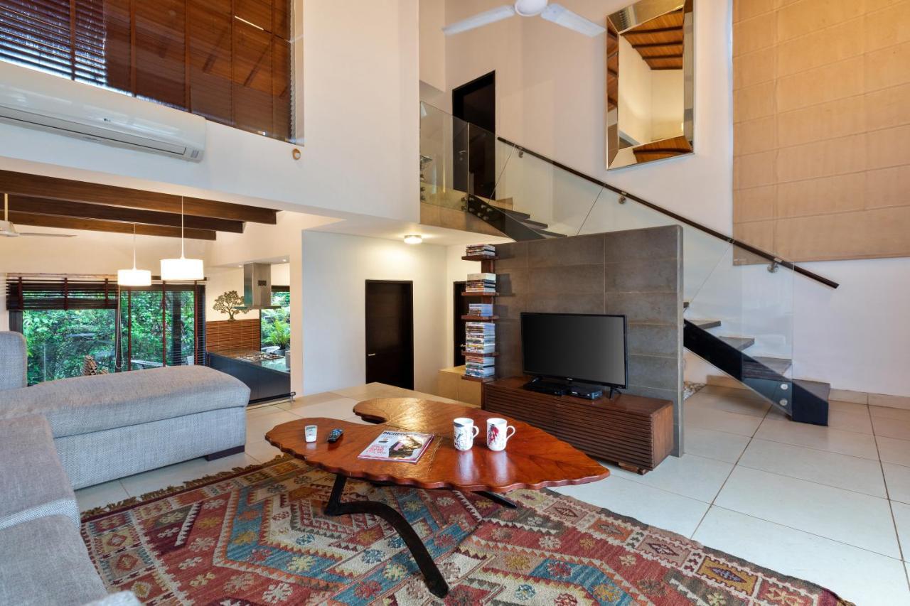 Mangrove Villa: C'est La Vie *